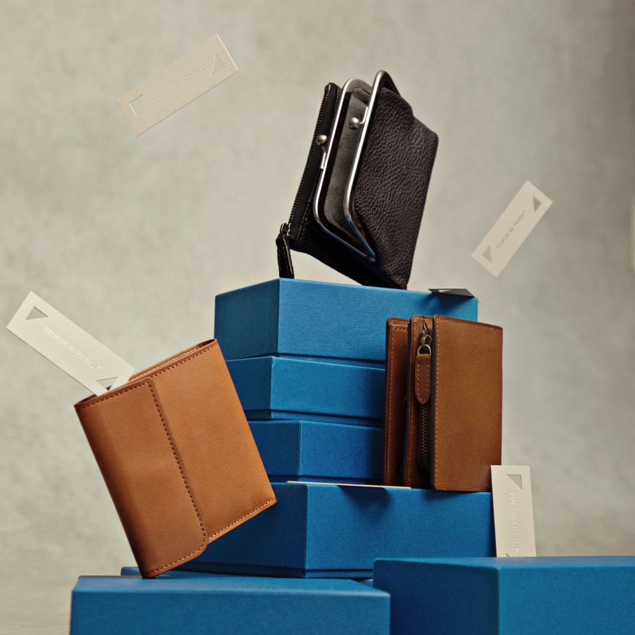 Gifts Under $330 イメージ画像